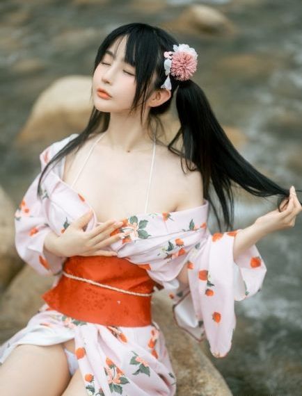 激情五色月_高清完整版高清视频观看