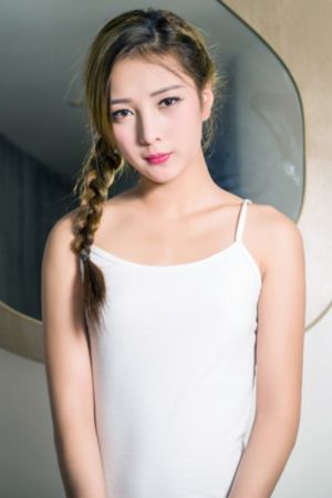 欧美丰乳肥臀高叉泳装_蓝光原盘在线观看